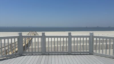 Deck and view of the gulf front