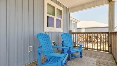 032 Grace Wins Covered Front Porch With Sitting Area