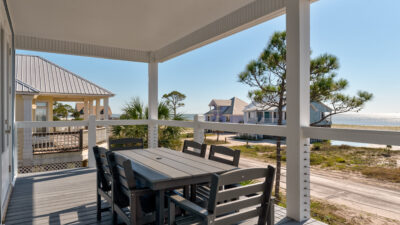 025 Sandy Clam V Covered Gulf View Porch Dining Area